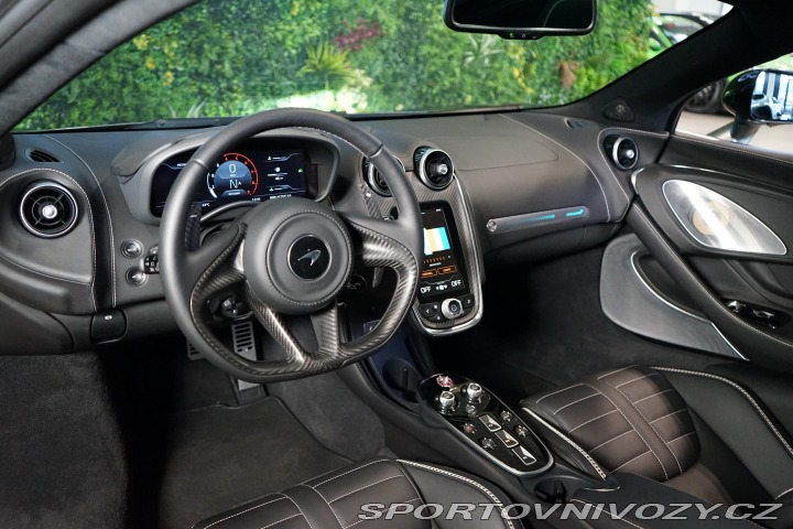 McLaren GT S Lift B&W LED Techlu 2025