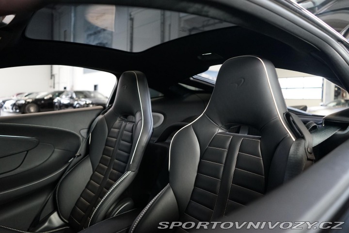 McLaren GT S Lift B&W LED Techlu 2025