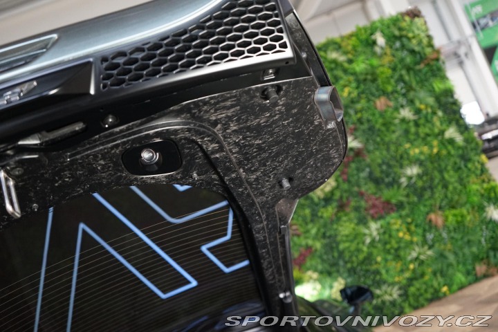 McLaren GT S Lift B&W LED Techlu 2025