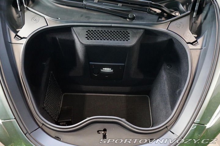 McLaren GT S Lift B&W LED Techlu 2025