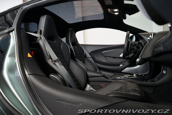 McLaren GT S Lift B&W LED Techlu 2025