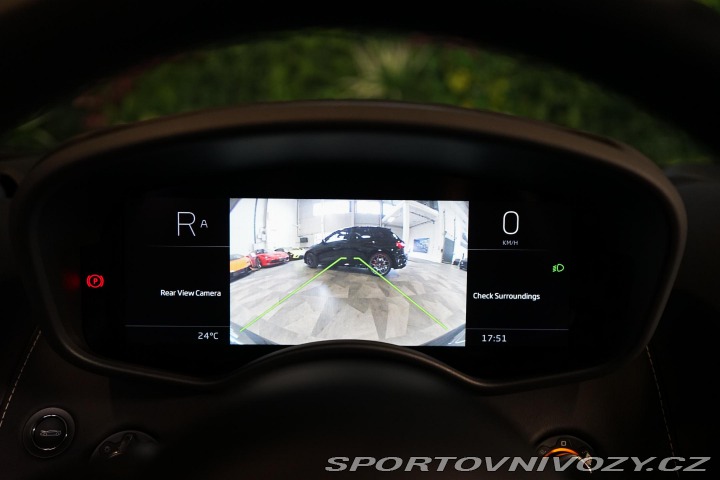 McLaren GT S Lift B&W LED Techlu 2025