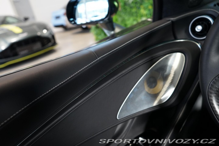 McLaren GT S Lift B&W LED Techlu 2025