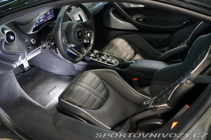 McLaren GT S Lift B&W LED Techlu 2025
