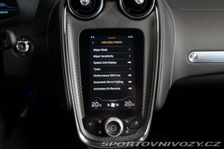 McLaren GT S Lift B&W LED Techlu 2025