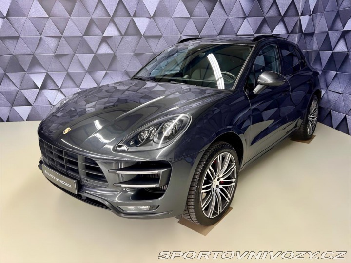 Porsche Macan TURBO PDK, CHRONO, VZDUCH 2016