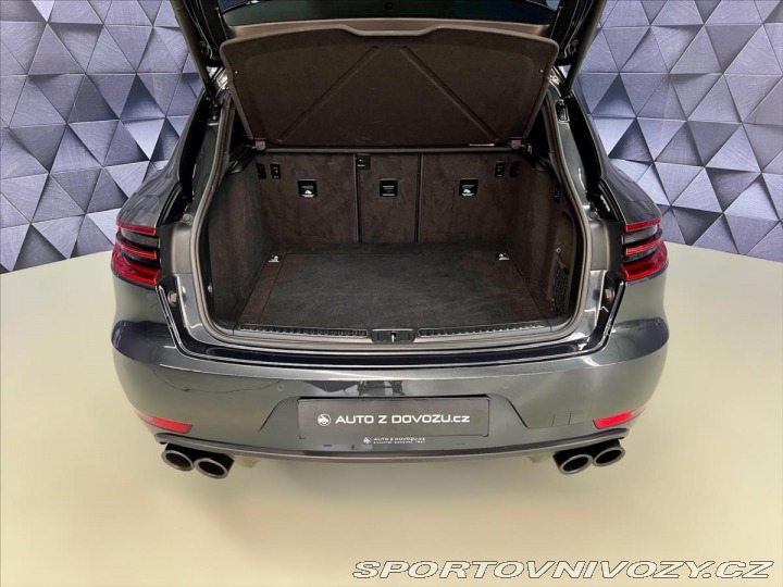 Porsche Macan TURBO PDK, CHRONO, VZDUCH 2016