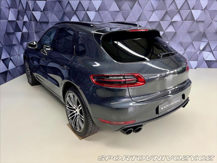 Porsche Macan TURBO PDK, CHRONO, VZDUCH 2016