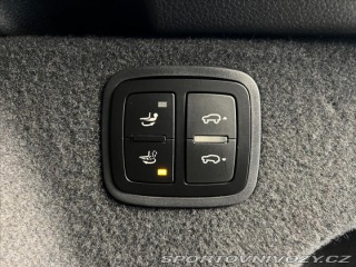 Porsche Macan TURBO PDK, CHRONO, VZDUCH 2016