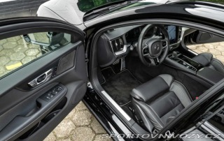 Volvo V60 Polestar Plug-in hybrid 2020