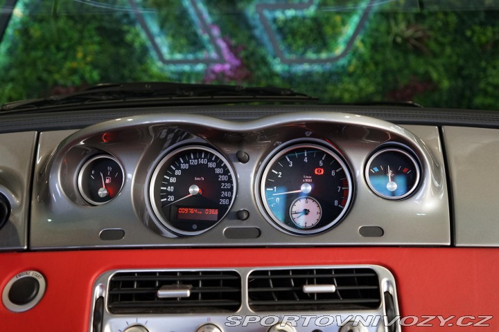 BMW Z8 Roadster Hardtop Manuál V 2000