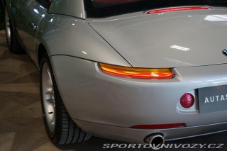 BMW Z8 Roadster Hardtop Manuál V 2000