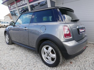 Mini Cooper 1,6i 90kW Klima REZERVACE 2010