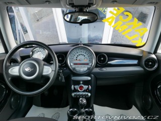 Mini Cooper 1,6i 90kW Klima REZERVACE 2010