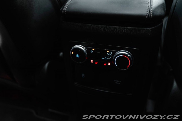 Ford Ostatní modely Explorer Platinum Plug-in-Hybrid 4 2023
