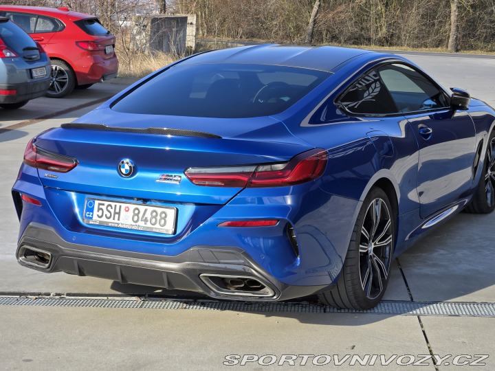 BMW 8 M 850 i 530k,Čr,laserH/K 2021