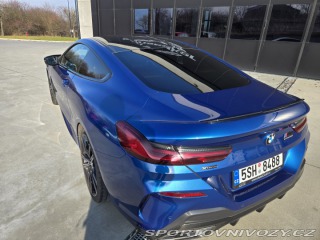 BMW 8 M 850 i  530k,Čr,laserH/K 2021
