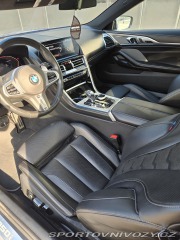 BMW 8 M 850 i  530k,Čr,laserH/K 2021