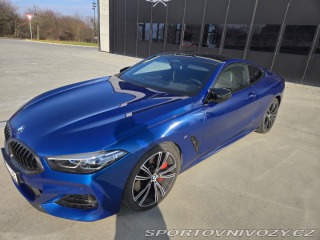 BMW 8 M 850 i  530k,Čr,laserH/K 2021