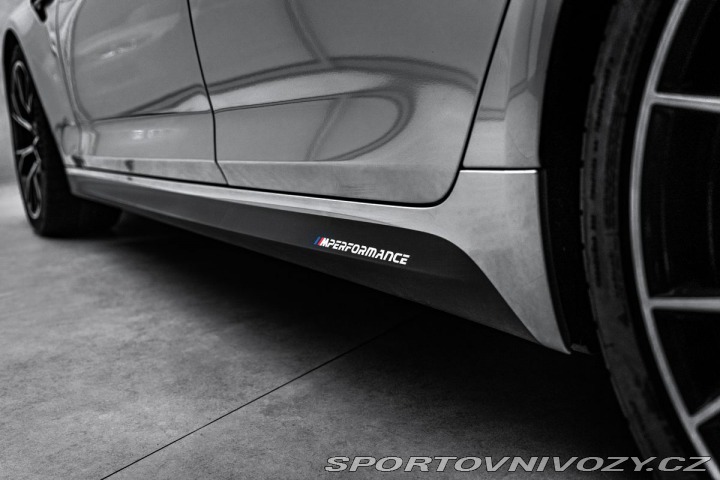 BMW M5 4.4 AT 2019
