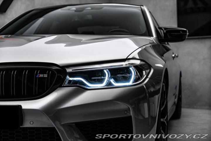 BMW M5 4.4 AT 2019