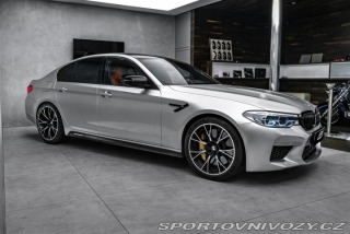 BMW M5 4.4 AT 2019