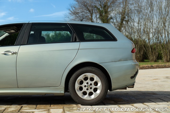 Alfa Romeo Ostatní modely 156 JTS 16V SELESPEED DISTINCTIVE 2002