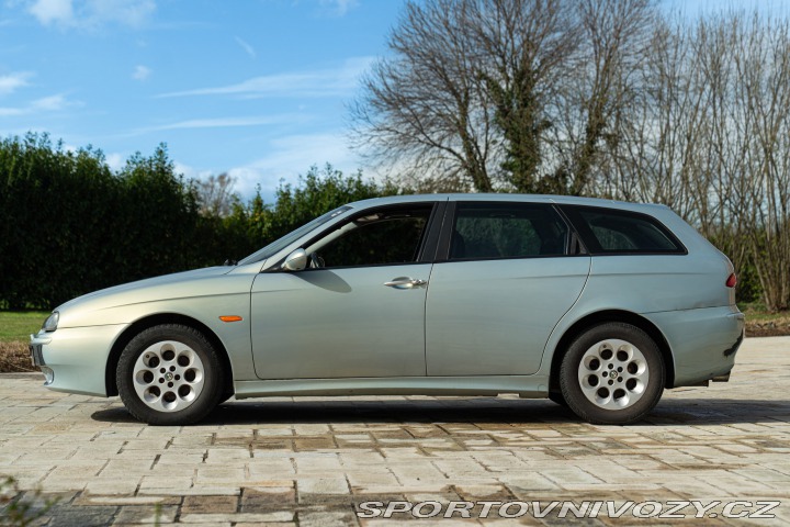 Alfa Romeo Ostatní modely 156 JTS 16V SELESPEED DISTINCTIVE 2002