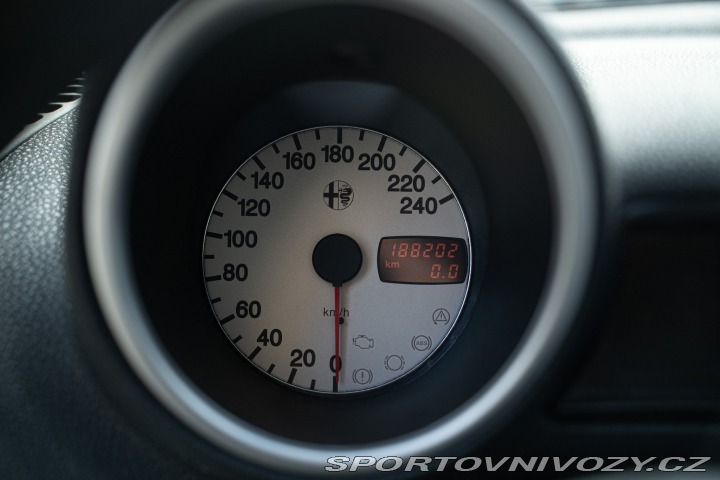 Alfa Romeo Ostatní modely 156 JTS 16V SELESPEED DISTINCTIVE 2002