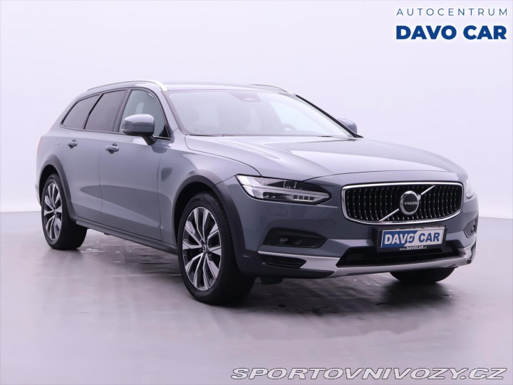 Volvo V90 2,0 B5 173kW AWD CZ 1.maj 2022