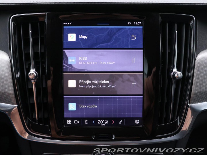 Volvo V90 2,0 B5 173kW AWD CZ 1.maj 2022