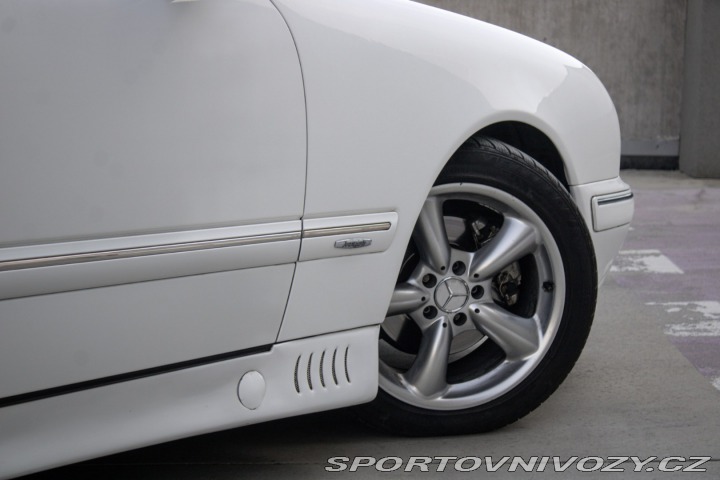 Mercedes-Benz E Kombi 430 Avantgarde A/T 2001