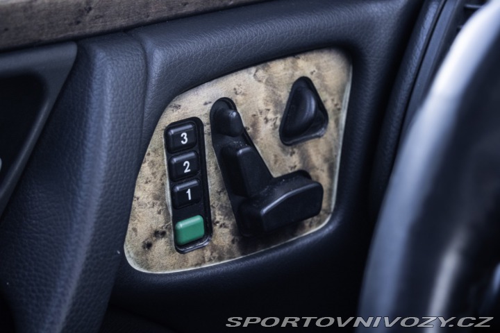 Mercedes-Benz E Kombi 430 Avantgarde A/T 2001