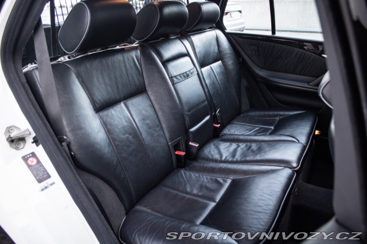 Mercedes-Benz E Kombi 430 Avantgarde A/T 2001