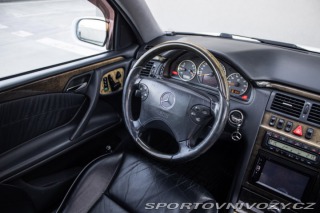 Mercedes-Benz E Kombi  430 Avantgarde A/T 2001