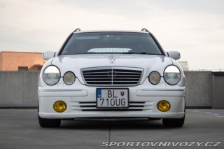 Mercedes-Benz E Kombi  430 Avantgarde A/T 2001