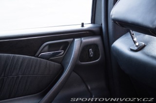 Mercedes-Benz E Kombi  430 Avantgarde A/T 2001
