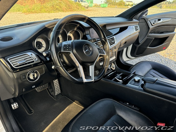 Mercedes-Benz CLS 500 AirMatic 4Matic 2012