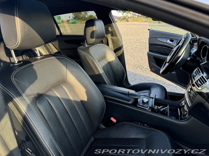 Mercedes-Benz CLS 500 AirMatic 4Matic 2012