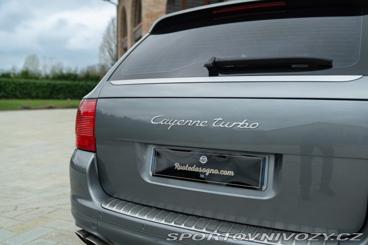 Porsche Cayenne TURBO 2003