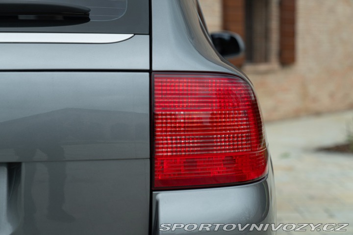 Porsche Cayenne TURBO 2003