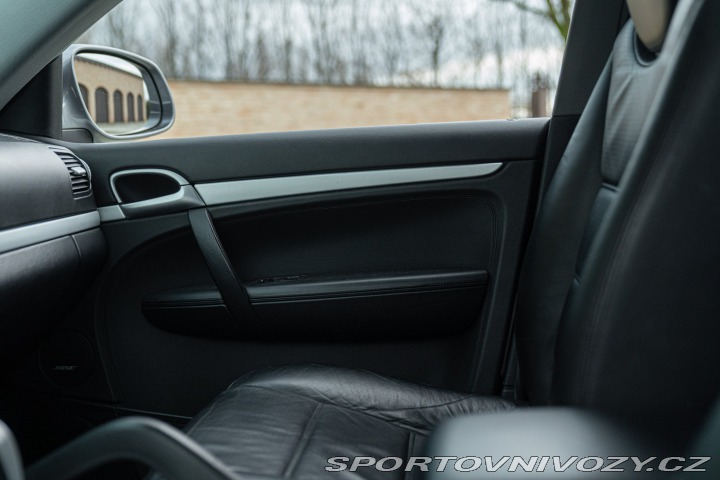 Porsche Cayenne TURBO 2003