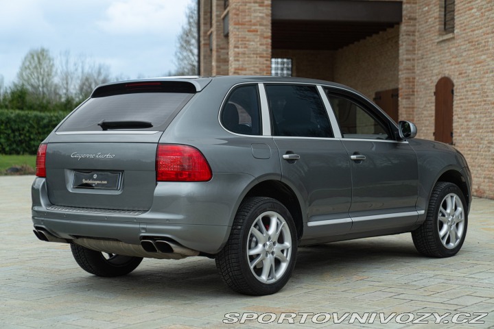 Porsche Cayenne TURBO 2003