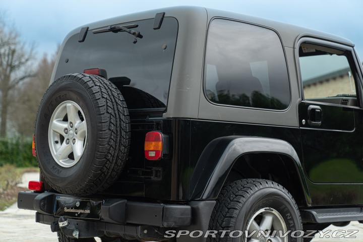 Ostatní značky Ostatní modely Jeep WRANGLER SAHARA 4.0 2003