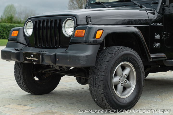 Ostatní značky Ostatní modely Jeep WRANGLER SAHARA 4.0 2003
