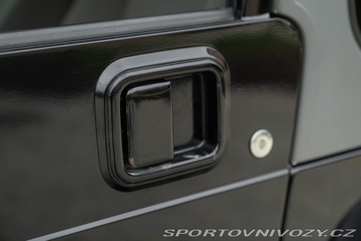 Ostatní značky Ostatní modely Jeep WRANGLER SAHARA 4.0 2003