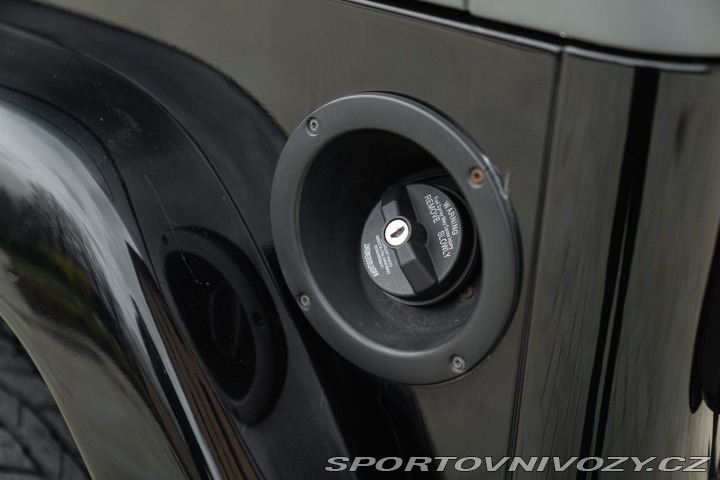 Ostatní značky Ostatní modely Jeep WRANGLER SAHARA 4.0 2003