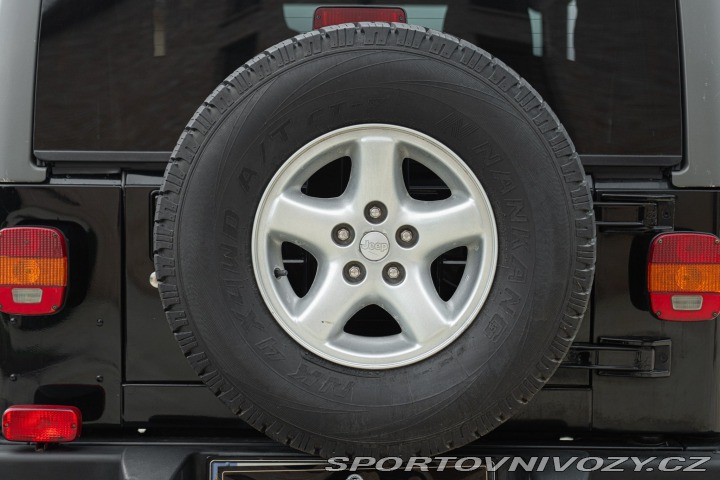 Ostatní značky Ostatní modely Jeep WRANGLER SAHARA 4.0 2003