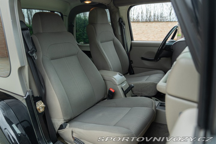 Ostatní značky Ostatní modely Jeep WRANGLER SAHARA 4.0 2003