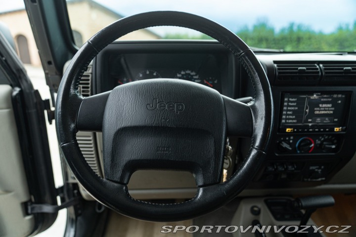 Ostatní značky Ostatní modely Jeep WRANGLER SAHARA 4.0 2003